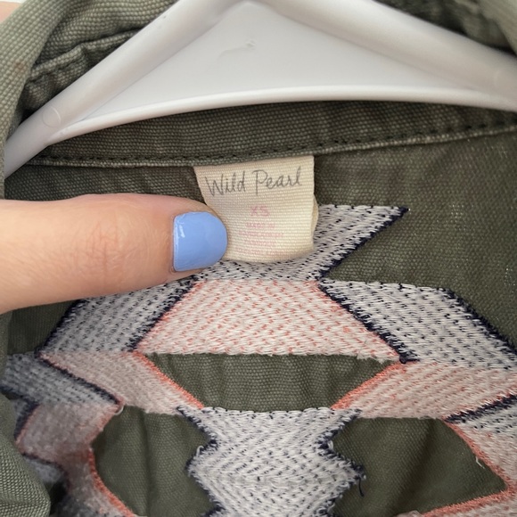 Jacket - Picture 3 of 3